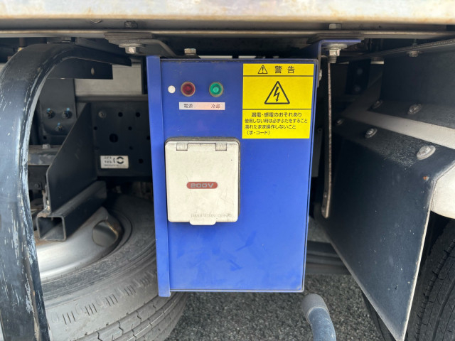 いすゞ エルフ 小型 冷蔵冷凍バン TPG-NLR85AN(104218) 21枚目