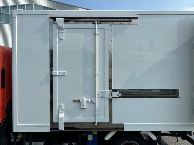 いすゞ エルフ 小型 冷蔵冷凍バン TPG-NLR85AN(104218) 23枚目