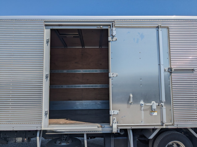 日野 レンジャー 中型 バン TKG-FD9JLAA(104217) 34枚目