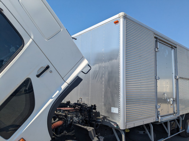 日野 レンジャー 中型 バン TKG-FD9JLAA(104217) 46枚目