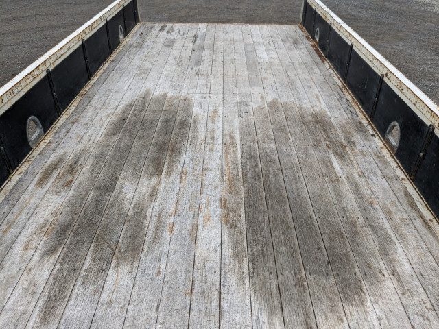 いすゞ フォワード 中型 平ボディ（クレーン付） 2PG-FRR90S1(104219) 12枚目