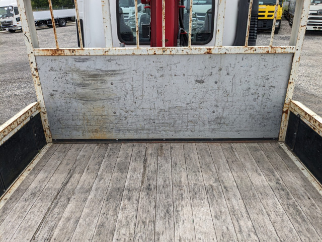 いすゞ フォワード 中型 平ボディ（クレーン付） 2PG-FRR90S1(104220) 10枚目