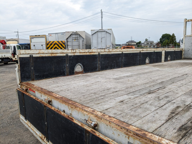 いすゞ フォワード 中型 平ボディ（クレーン付） 2PG-FRR90S1(104219) 14枚目