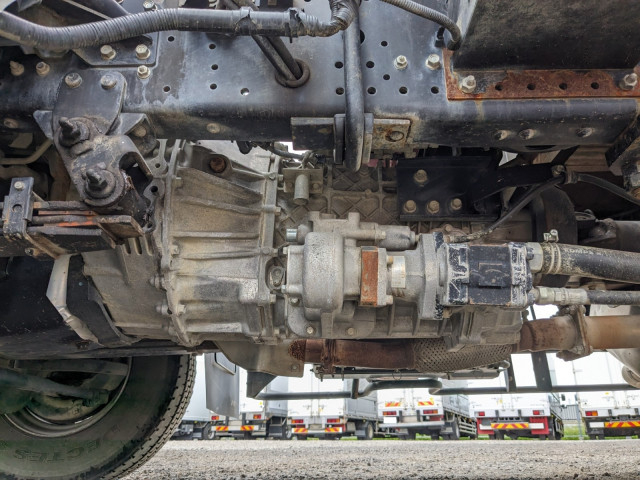 いすゞ フォワード 中型 平ボディ（クレーン付） 2PG-FRR90S1(104220) 17枚目