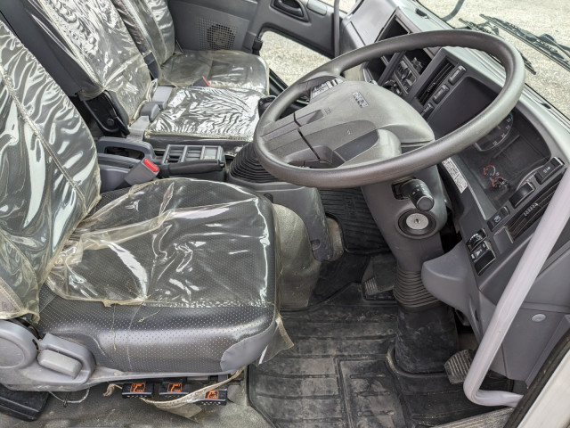 いすゞ フォワード 中型 平ボディ（クレーン付） 2PG-FRR90S1(104220) 25枚目