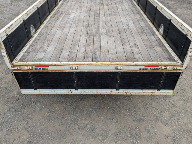 いすゞ フォワード 中型 平ボディ（クレーン付） 2PG-FRR90S1(104221) 9枚目