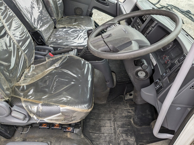 いすゞ フォワード 中型 平ボディ（クレーン付） 2PG-FRR90S1(104221) 26枚目