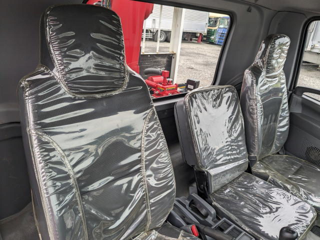 いすゞ フォワード 中型 平ボディ（クレーン付） 2PG-FRR90S1(104221) 37枚目