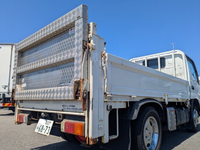 日野 デュトロ 小型 平ボディ 2RG-XZU605M(104223) 8枚目