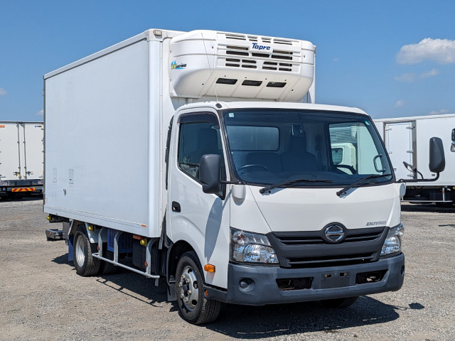 日野 デュトロ 小型 冷蔵冷凍バン TPG-XZU712M(104224) 3枚目