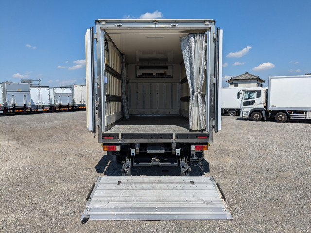 日野 デュトロ 小型 冷蔵冷凍バン TPG-XZU712M(104224) 11枚目