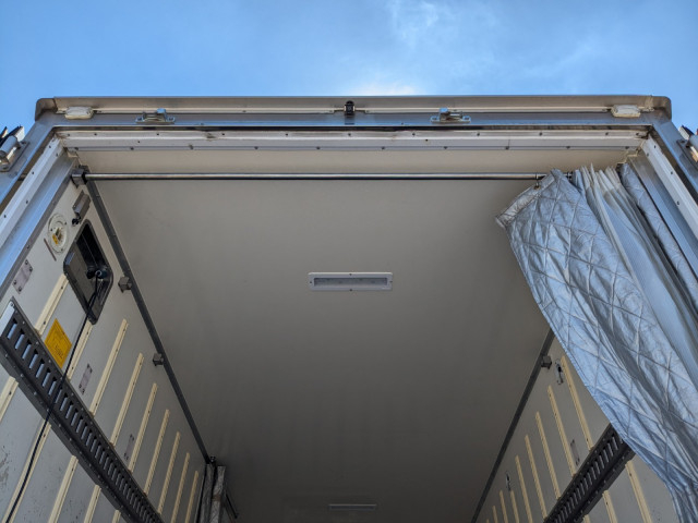 日野 デュトロ 小型 冷蔵冷凍バン TPG-XZU712M(104224) 15枚目