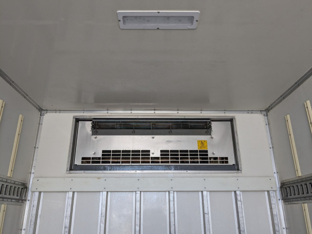 日野 デュトロ 小型 冷蔵冷凍バン TPG-XZU712M(104224) 19枚目