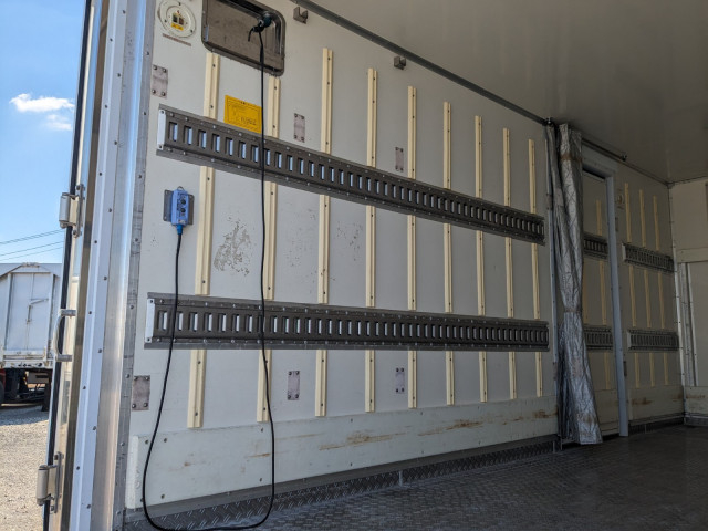 日野 デュトロ 小型 冷蔵冷凍バン TPG-XZU712M(104224) 23枚目