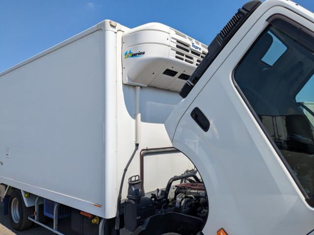 日野 デュトロ 小型 冷蔵冷凍バン TPG-XZU712M(104224) 47枚目