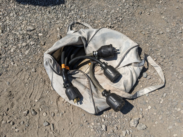 日野 デュトロ 小型 冷蔵冷凍バン TPG-XZU712M(104224) 50枚目