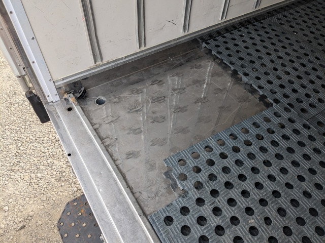 いすゞ エルフ 小型 冷蔵冷凍バン TPG-NMR85AN(104227) 13枚目