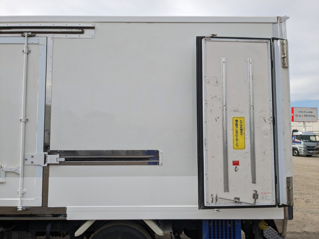 いすゞ エルフ 小型 冷蔵冷凍バン TPG-NMR85AN(104227) 23枚目