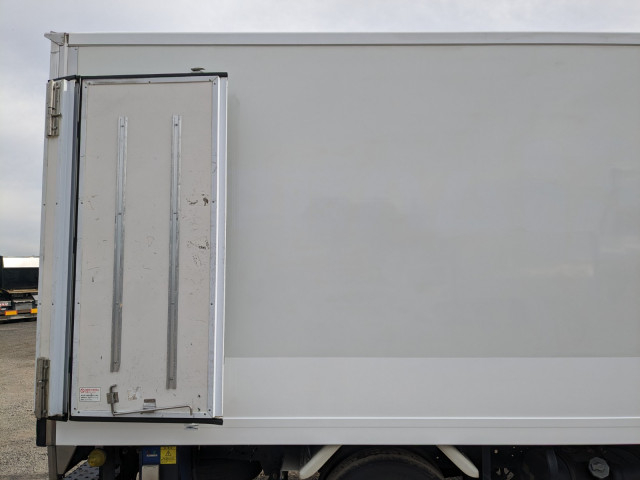 いすゞ エルフ 小型 冷蔵冷凍バン TPG-NMR85AN(104227) 29枚目