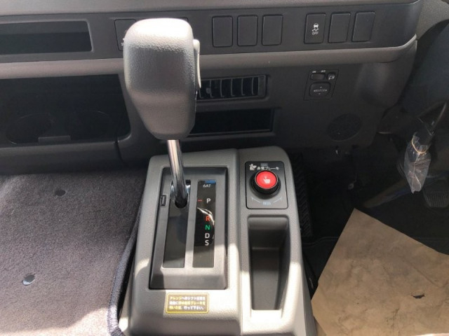 トヨタ コースター 小型 バス 2WG-GDB110(104237) 11枚目