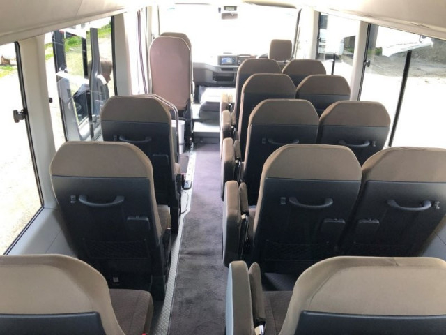 トヨタ コースター 小型 バス 2WG-GDB110(104237) 17枚目