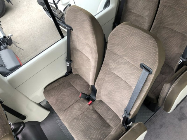 トヨタ コースター 小型 バス 2WG-GDB110(104237) 21枚目