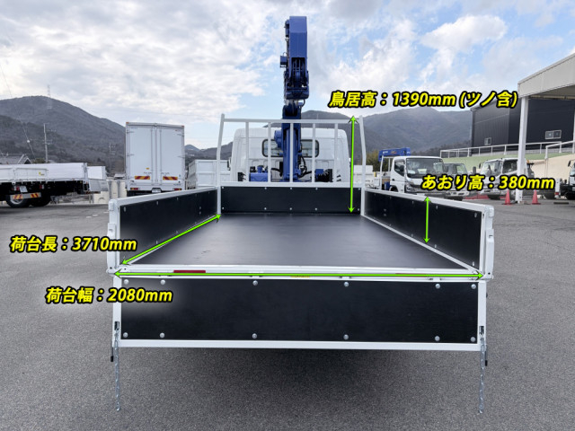 三菱ふそう キャンター 小型 平ボディ（クレーン付） 2PG-FEB90(104243) 3枚目