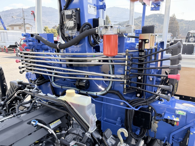 三菱ふそう キャンター 小型 平ボディ（クレーン付） 2PG-FEB90(104244) 21枚目