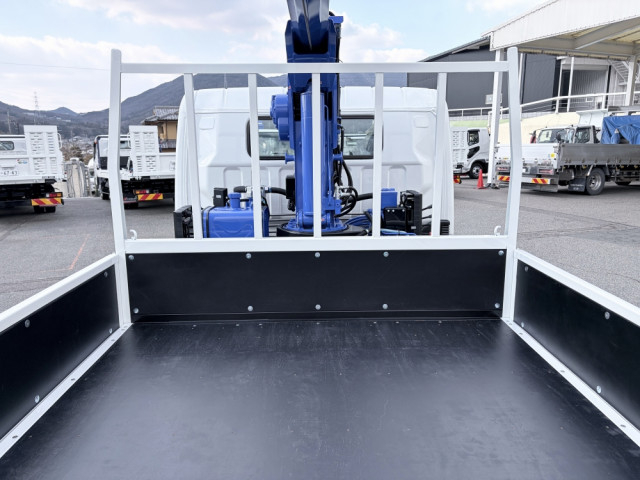 三菱ふそう キャンター 小型 平ボディ（クレーン付） 2PG-FEB90(104244) 22枚目