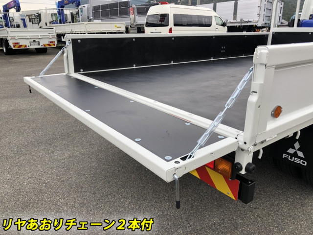 三菱ふそう キャンター 小型 平ボディ（クレーン付） 2PG-FEB90(104245) 25枚目