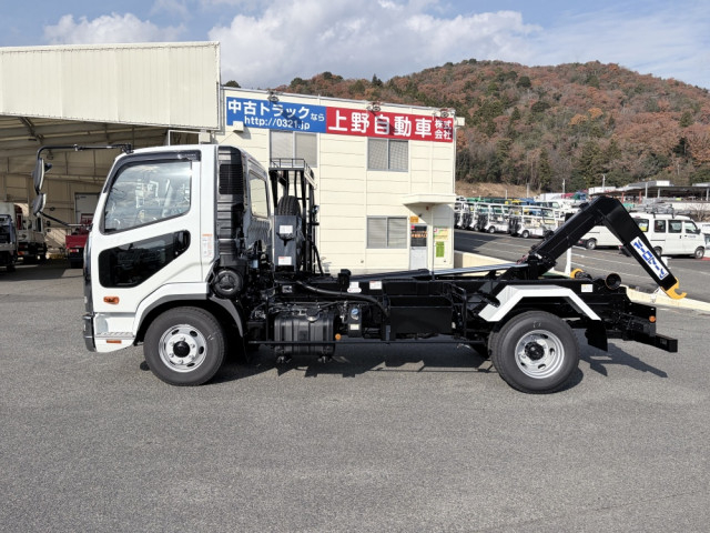 三菱ふそう ファイター 中型 コンテナ専用車 2KG-FK72F(104246) 8枚目