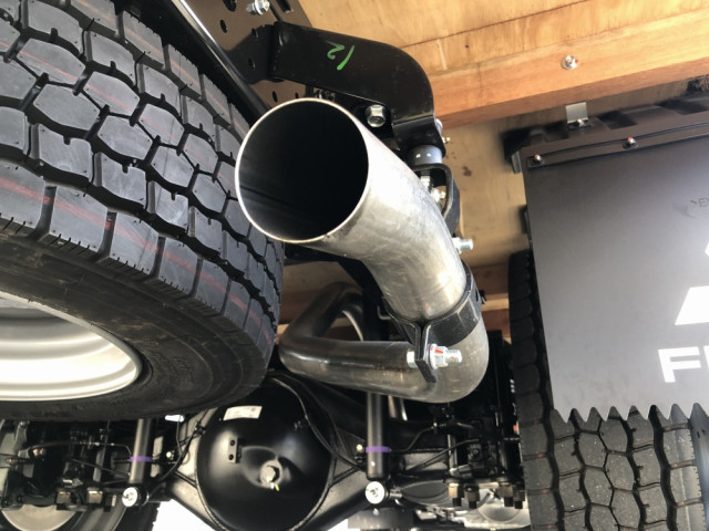 三菱ふそう キャンター 小型 平ボディ（クレーン付） 2PG-FEB90(104245) 35枚目