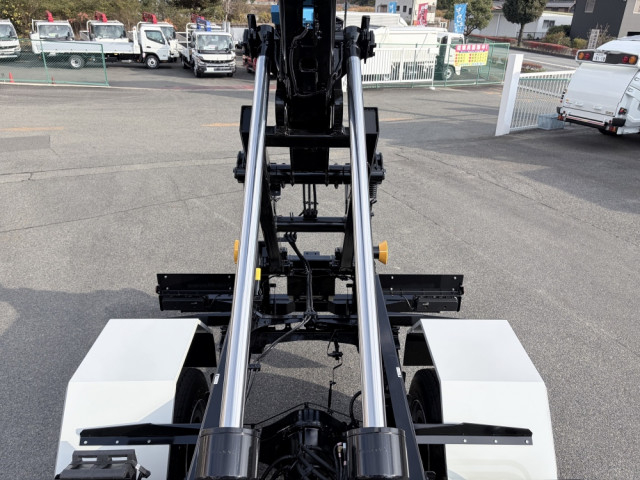 三菱ふそう ファイター 中型 コンテナ専用車 2KG-FK72F(104246) 19枚目