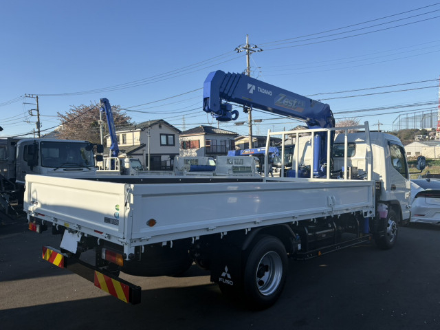 三菱ふそう キャンター 小型 平ボディ（クレーン付） 2PG-FEB90(104247) 3枚目