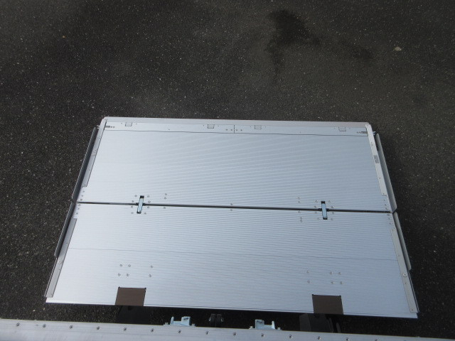 日野 レンジャー 中型 冷蔵冷凍バン 2KG-GD2ABG(104249) 12枚目