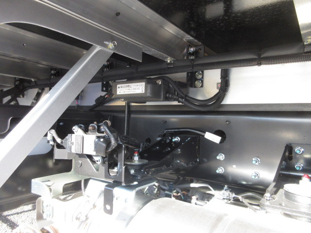 日野 レンジャー 増トン 冷蔵冷凍バン 2KG-GD2ABG(104248) 44枚目