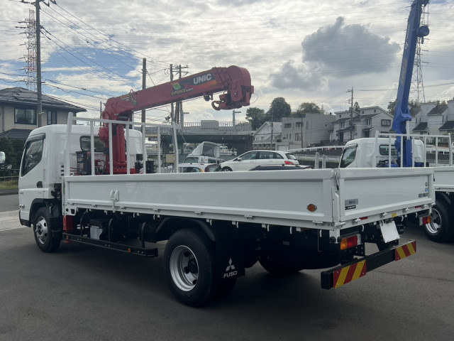 三菱ふそう キャンター 小型 平ボディ（クレーン付） 2PG-FEB80(104250) 4枚目
