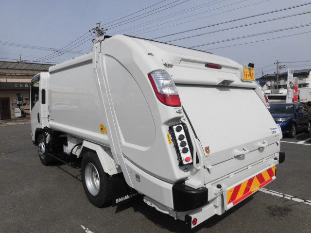 いすゞ エルフ 小型 塵芥車（プレス式） 2PG-NPR88YM(104251) 4枚目
