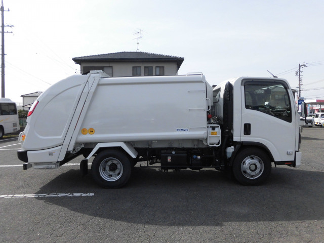 いすゞ エルフ 小型 塵芥車（プレス式） 2PG-NPR88YM(104251) 5枚目
