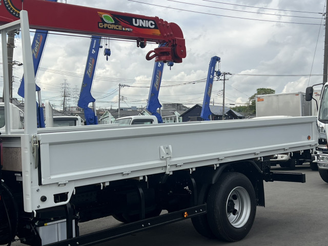 三菱ふそう キャンター 小型 平ボディ（クレーン付） 2PG-FEB80(104250) 7枚目