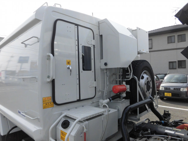 いすゞ エルフ 小型 塵芥車（プレス式） 2PG-NPR88YM(104251) 8枚目