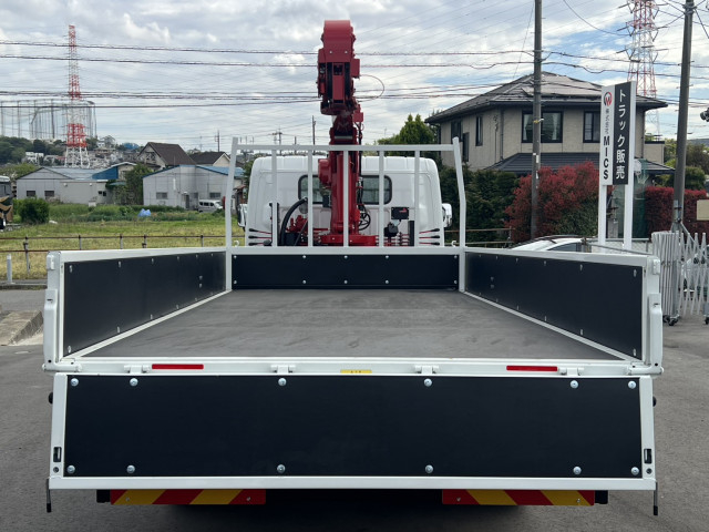三菱ふそう キャンター 小型 平ボディ（クレーン付） 2PG-FEB80(104250) 9枚目