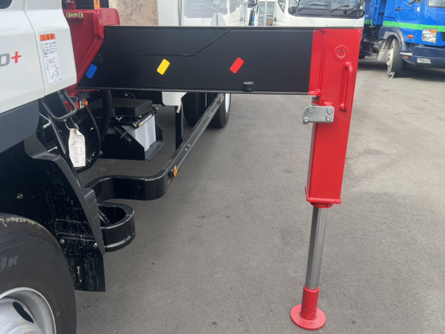 三菱ふそう キャンター 小型 平ボディ（クレーン付） 2PG-FEB80(104250) 18枚目