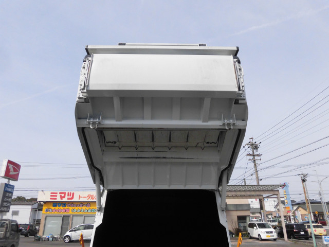 いすゞ エルフ 小型 塵芥車（プレス式） 2PG-NPR88YM(104251) 18枚目