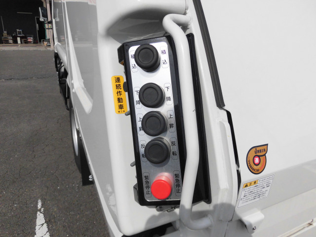 いすゞ エルフ 小型 塵芥車（プレス式） 2PG-NPR88YM(104251) 19枚目