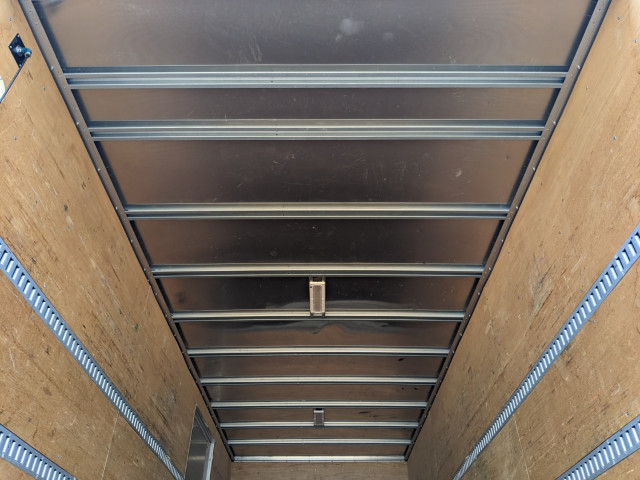 いすゞ フォワード 小型 バン TKG-FRR90S2(104252) 17枚目