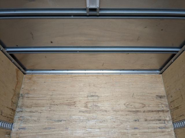 いすゞ フォワード 小型 バン TKG-FRR90S2(104252) 19枚目