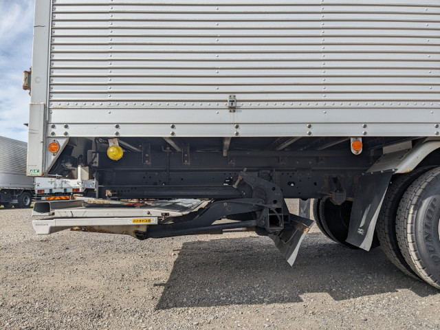 いすゞ フォワード 小型 バン TKG-FRR90S2(104252) 48枚目