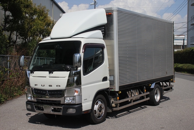 Mitsubishi Fuso canter Small Box body TPG-FEA50(104263) 1枚目