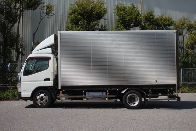 Mitsubishi Fuso canter Small Box body TPG-FEA50(104263) 19枚目